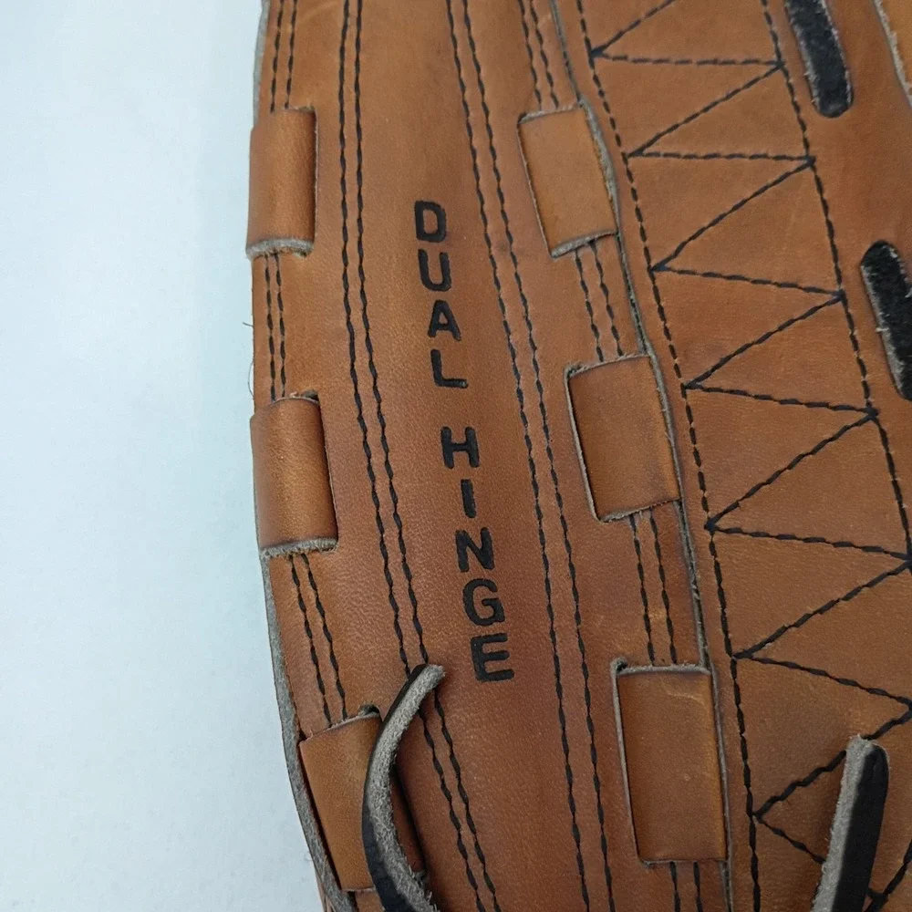 Wilson Pro Staff Series A1870 PS7 Baseball Glove, 13.5 Inch, Dual Hinge Web RHT